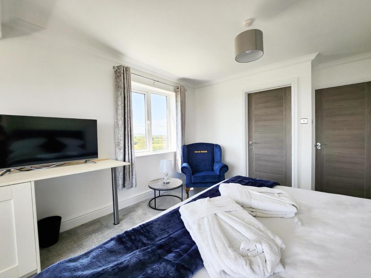 Sea View - 1 Bed Suite - Ocean Breeze - Port Eynon Buitenkant foto