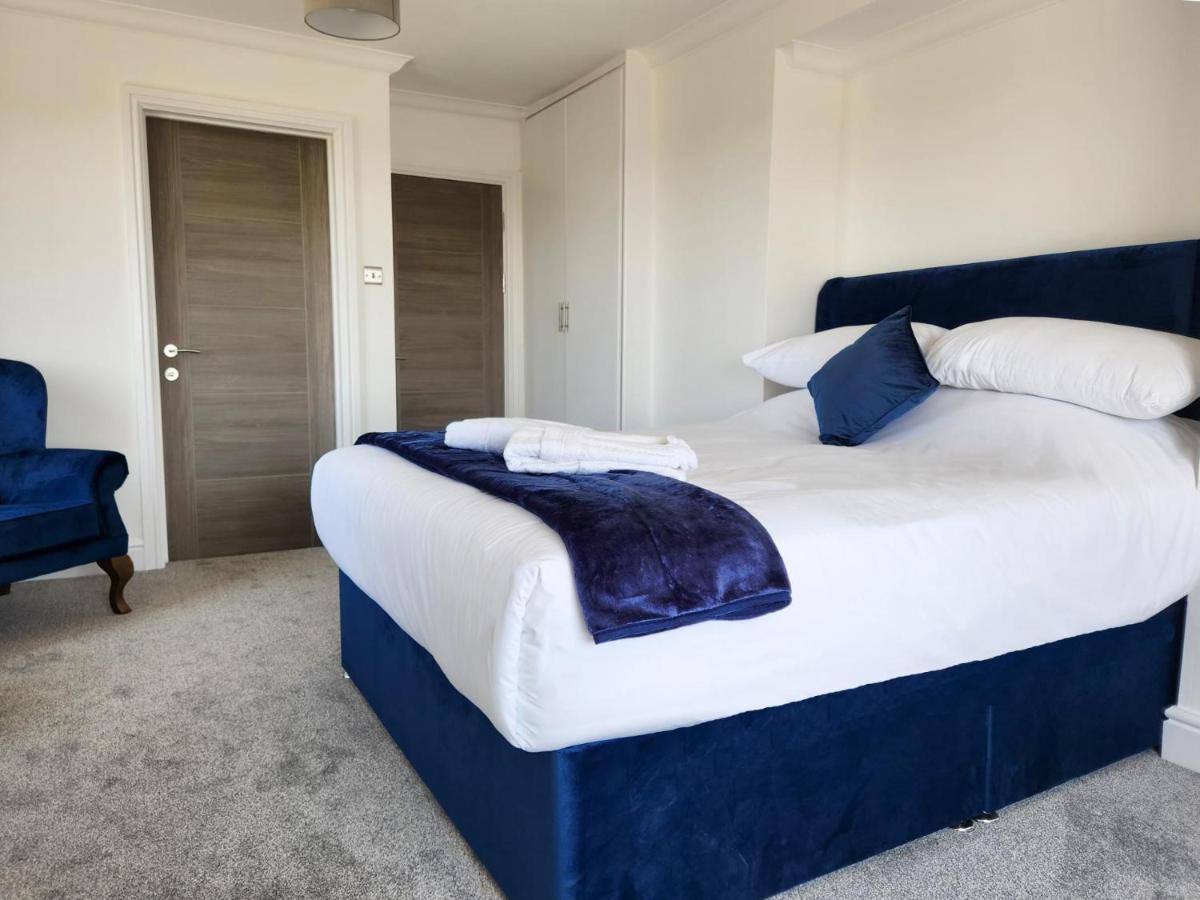 Sea View - 1 Bed Suite - Ocean Breeze - Port Eynon Buitenkant foto