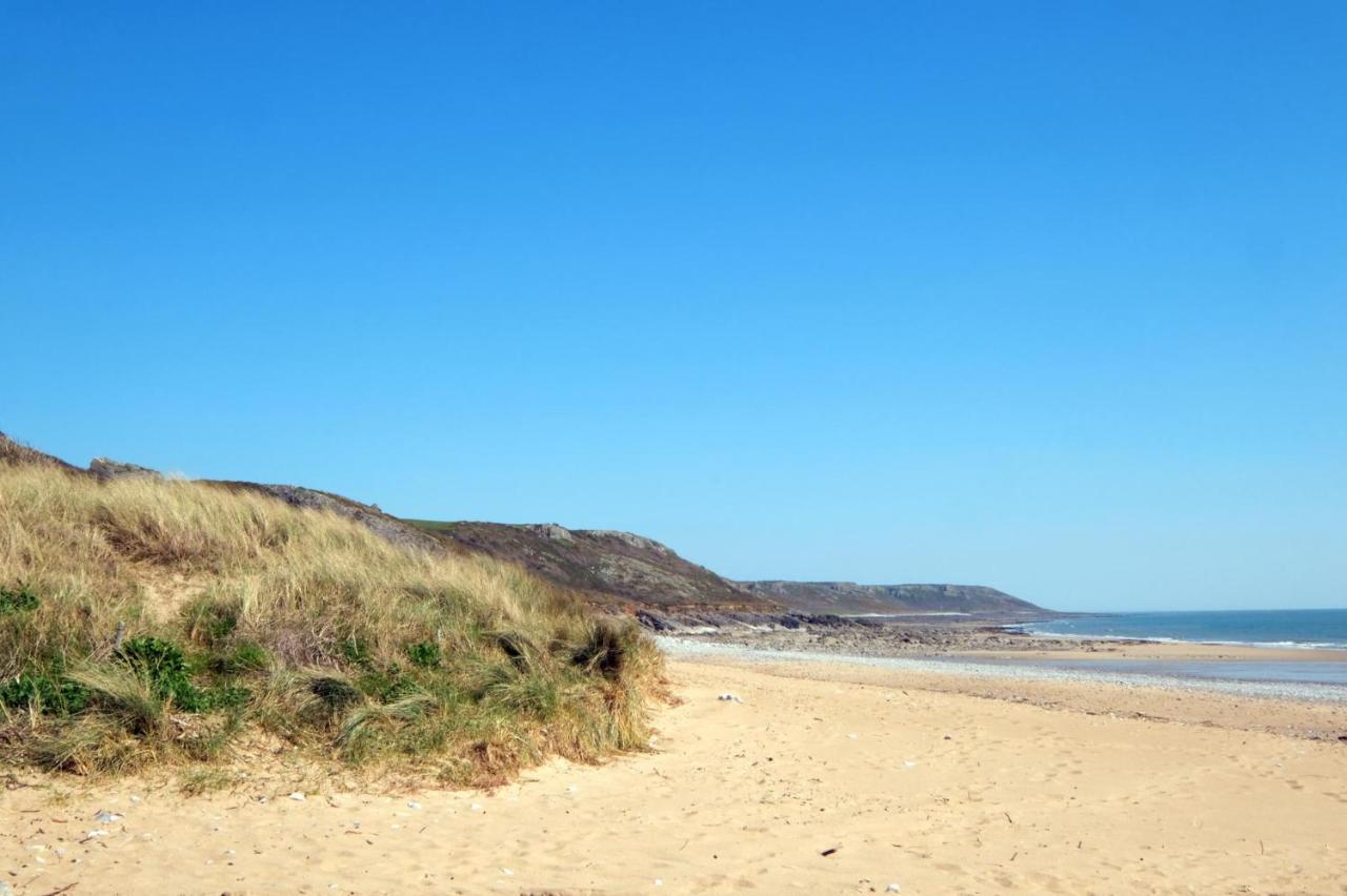 Sea View - 1 Bed Suite - Ocean Breeze - Port Eynon Buitenkant foto