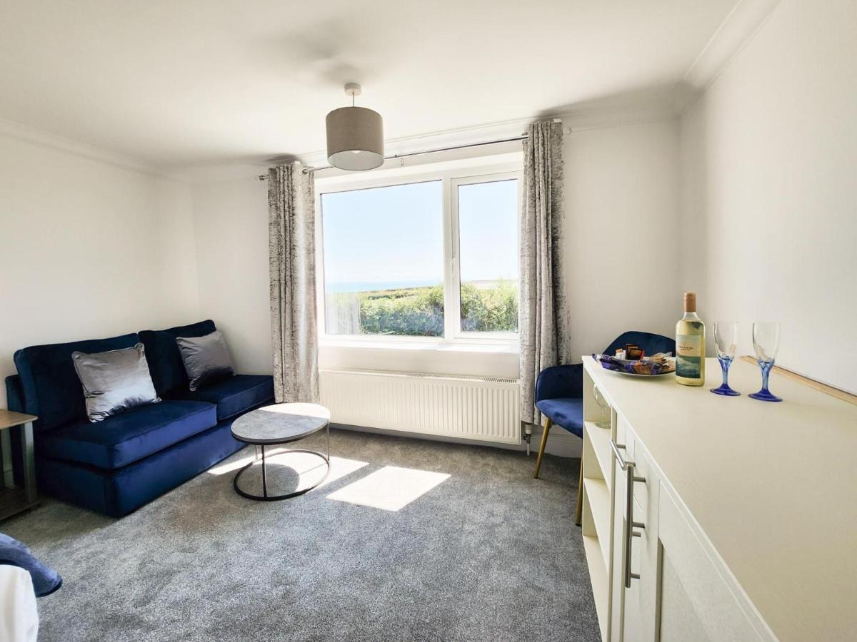 Sea View - 1 Bed Suite - Ocean Breeze - Port Eynon Buitenkant foto