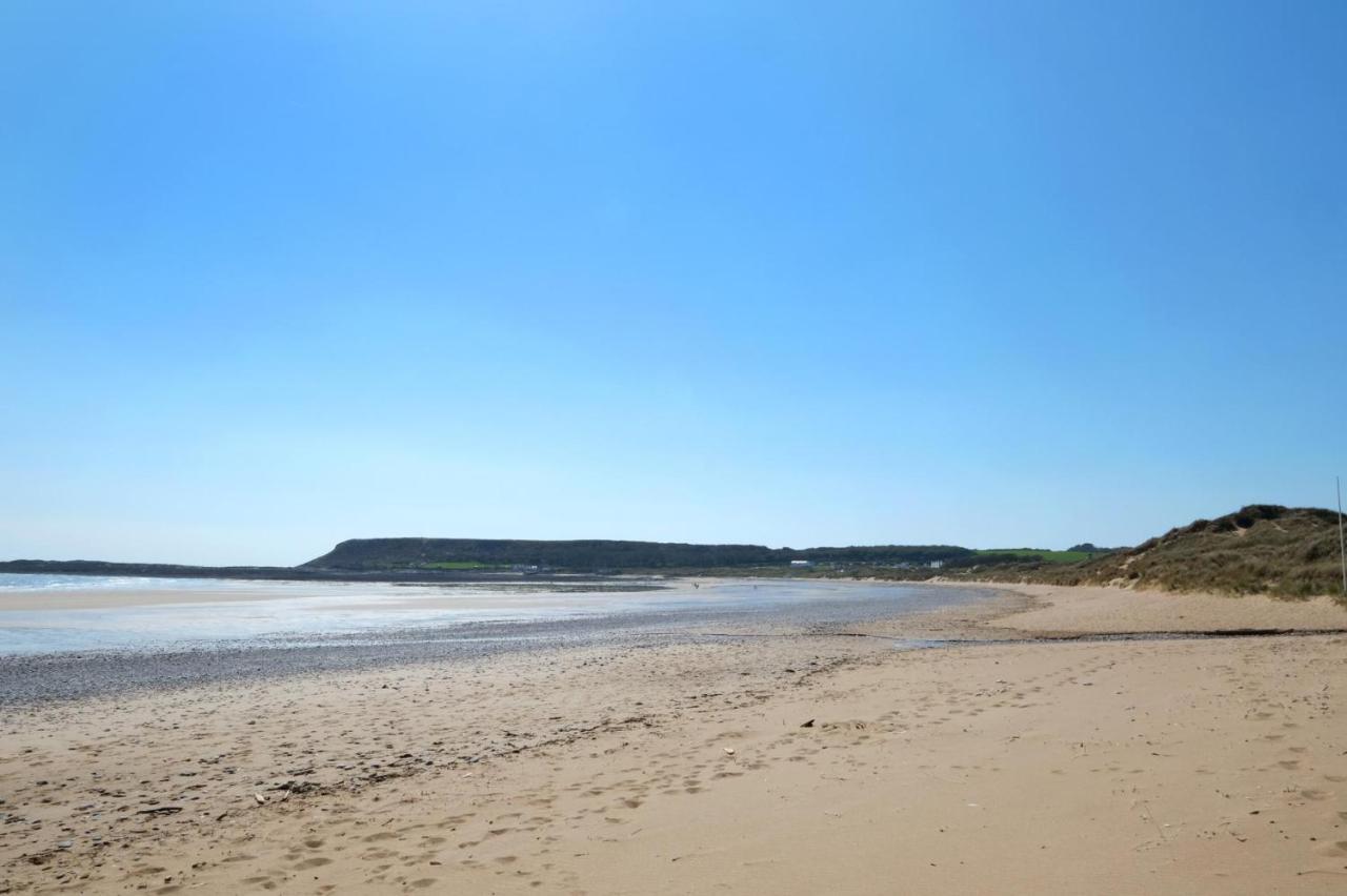 Sea View - 1 Bed Suite - Ocean Breeze - Port Eynon Buitenkant foto